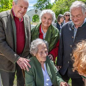 Frau Johanna Glettler feierte 100 Jahre