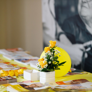 SONNTAGSBLATT, Gerd Neuhold